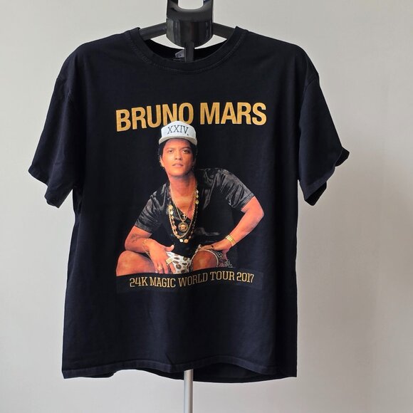 Tops - Bruno Mars “24K Magic World Tour 2017” Concert T-Shirt – Size XL (Black)